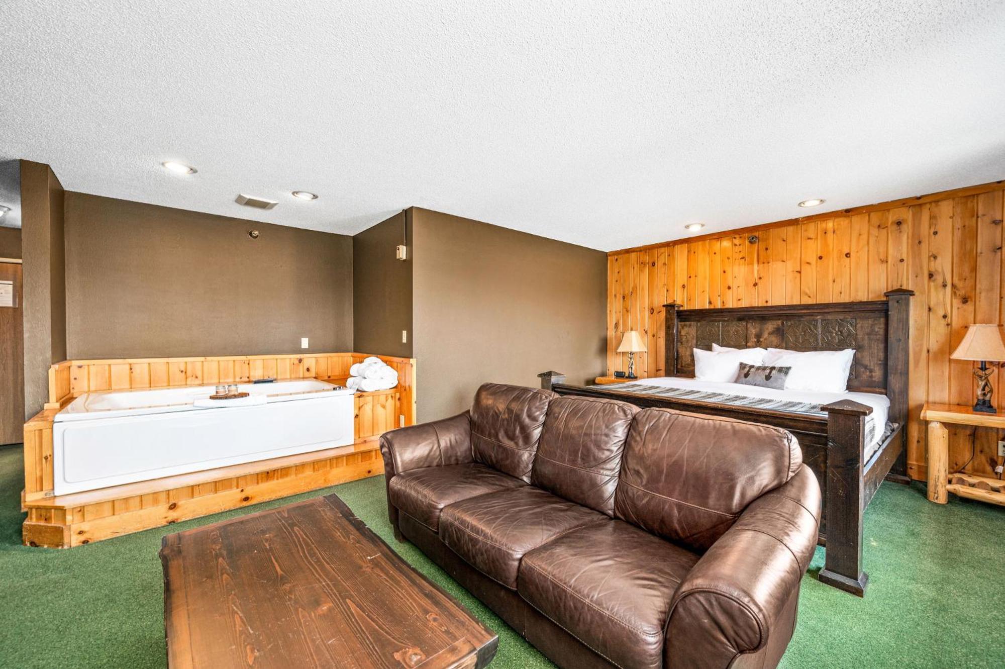 Superior Shores Resort Two Harbors Eksteriør billede